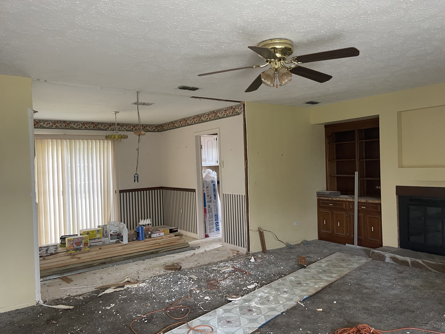 Living space before remodeling